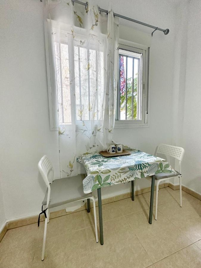 Luna Ensuites Centro Malaga Exterior photo